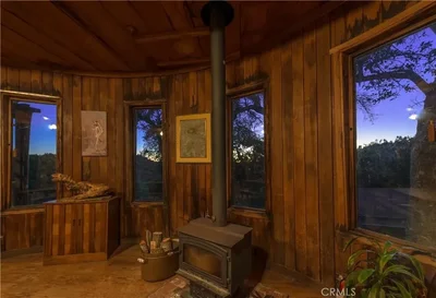 Thumbnail 13