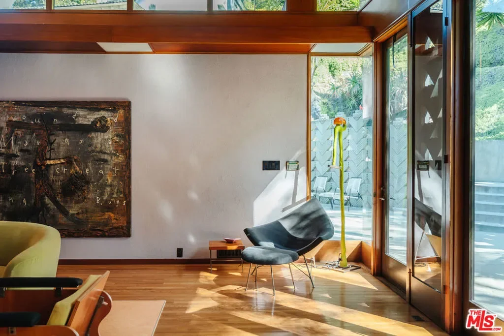 7017 Senalda Road, Los Angeles, California, United States. - Photo 11