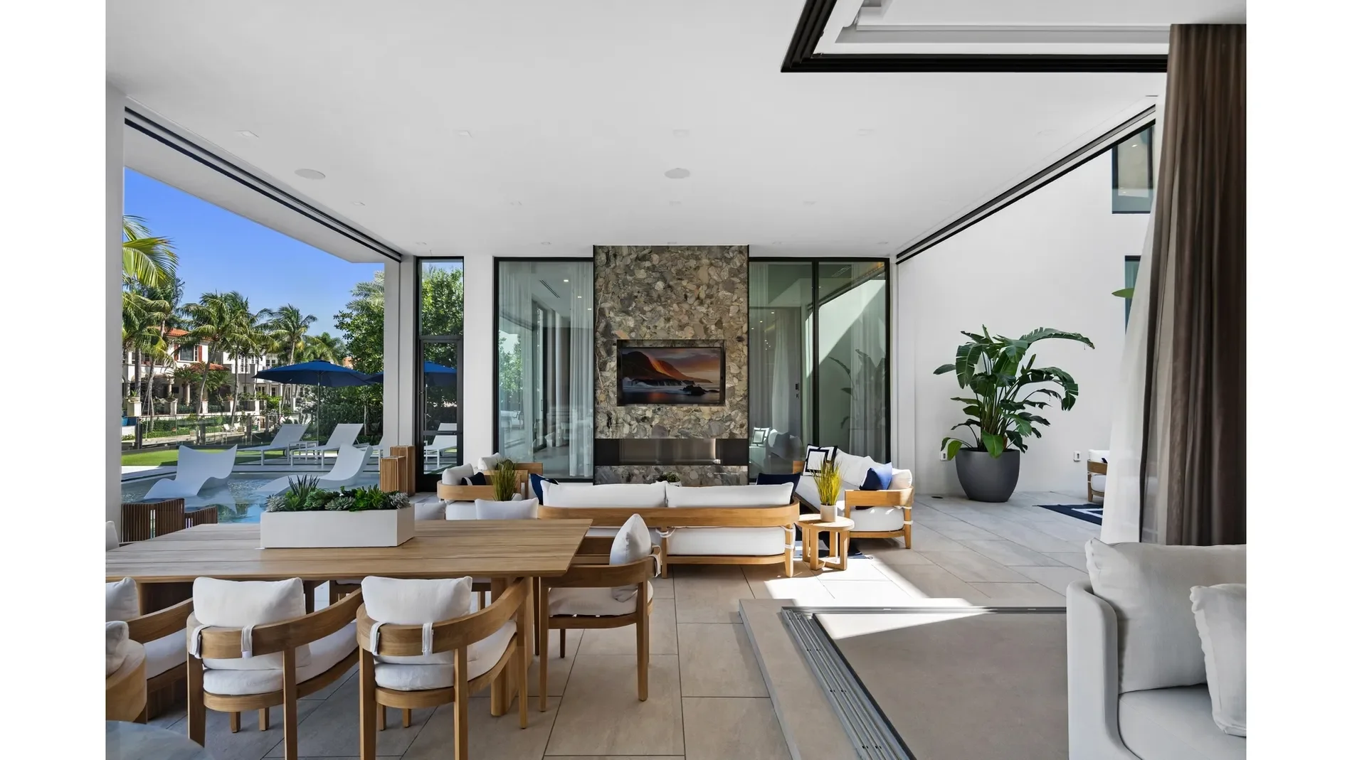 207 W Coconut Palm Road, Boca Raton, Florida, United States. - Photo 38