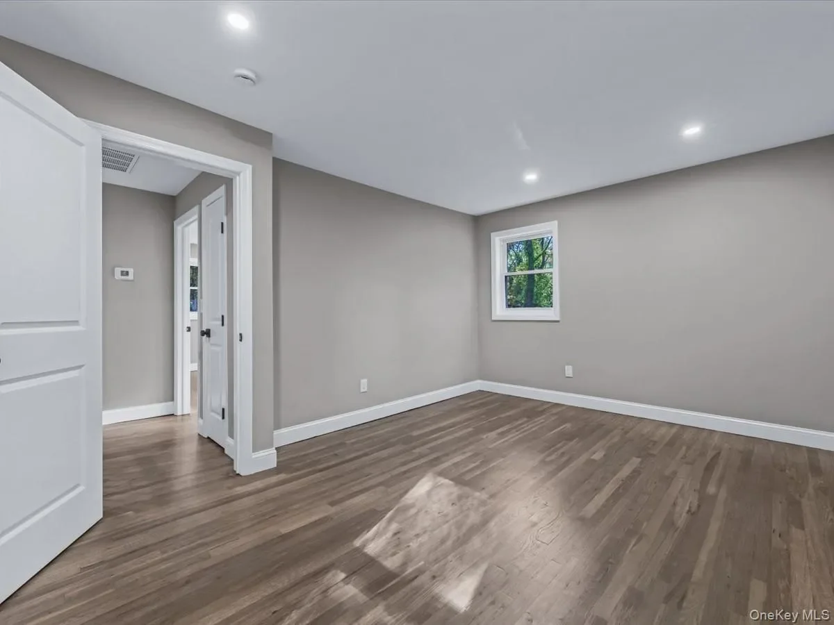 Gallery photo 10