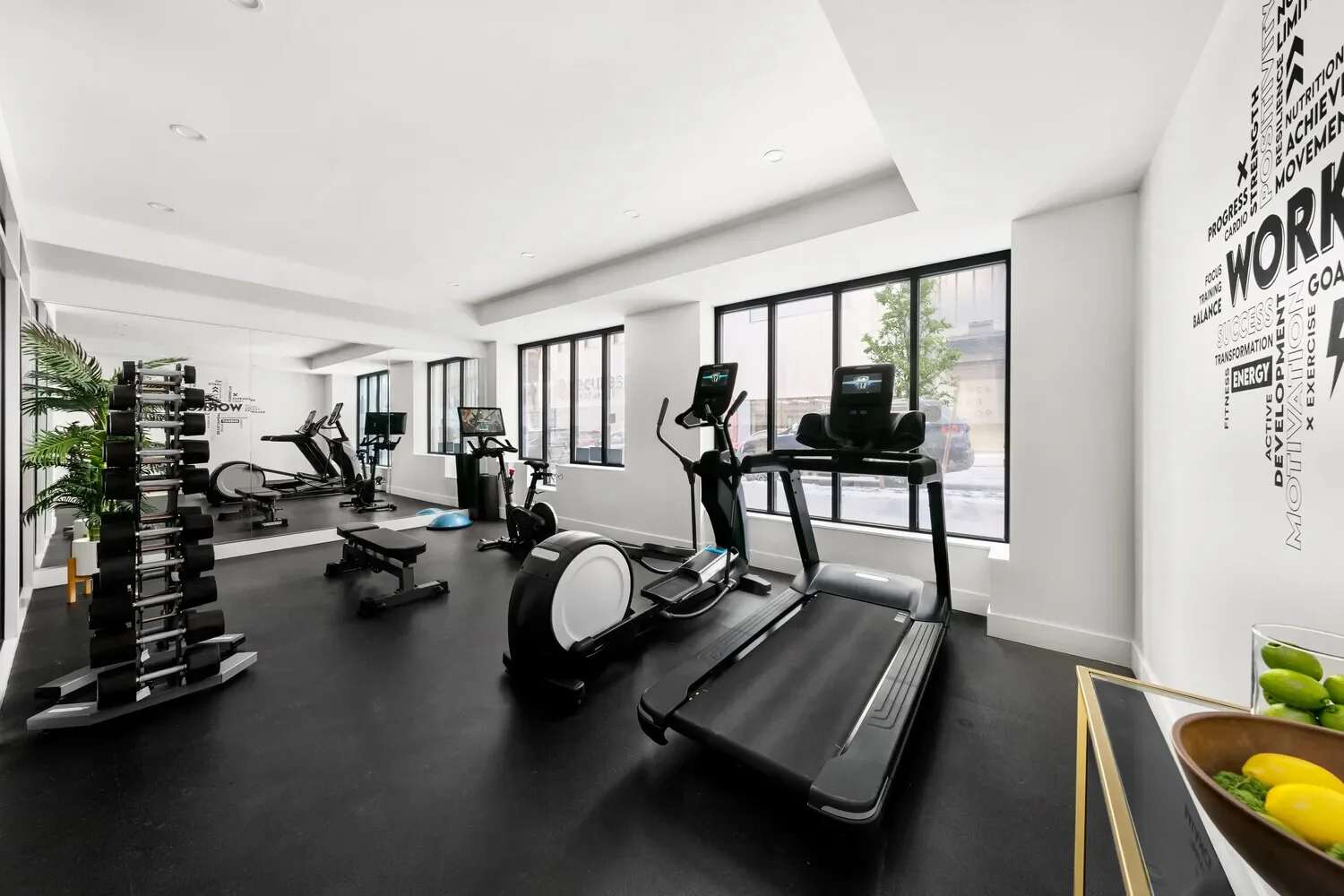 GRACIE GREEN, 427 E 90TH ST, New York, New York, United States. - Photo 24