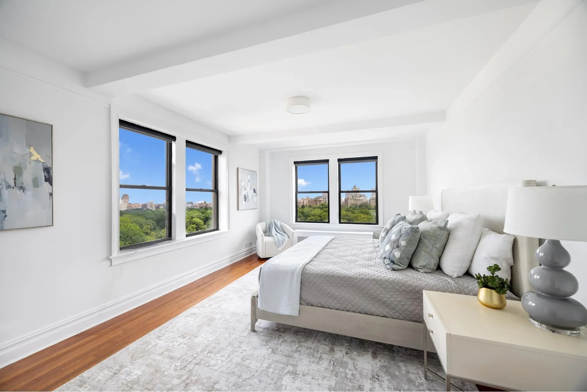 327 CENTRAL PARK W, New York, New York, United States. - Photo 4