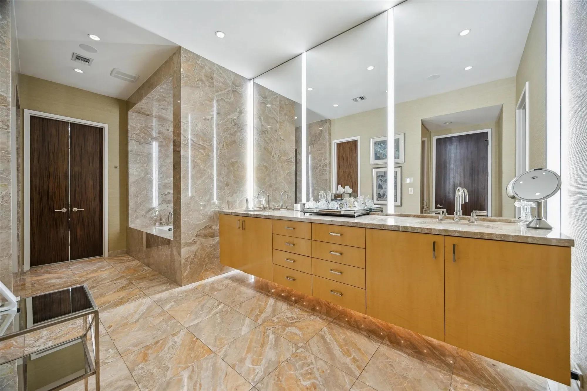 20 Eaton Square, Houston, Texas, United States. - Photo 19