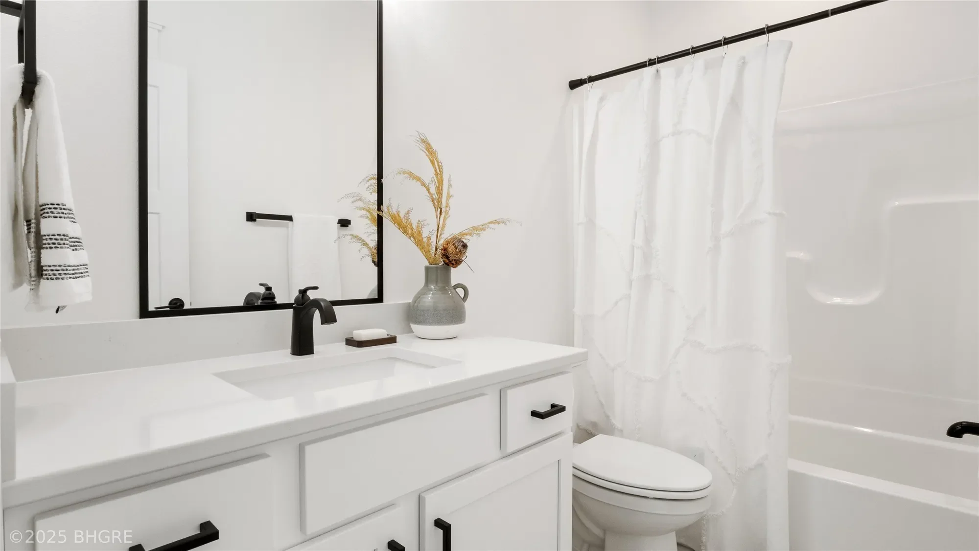 9391 110th Avenue, Indianola, IA 50125, Indianola, Iowa, United States. - Photo 19
