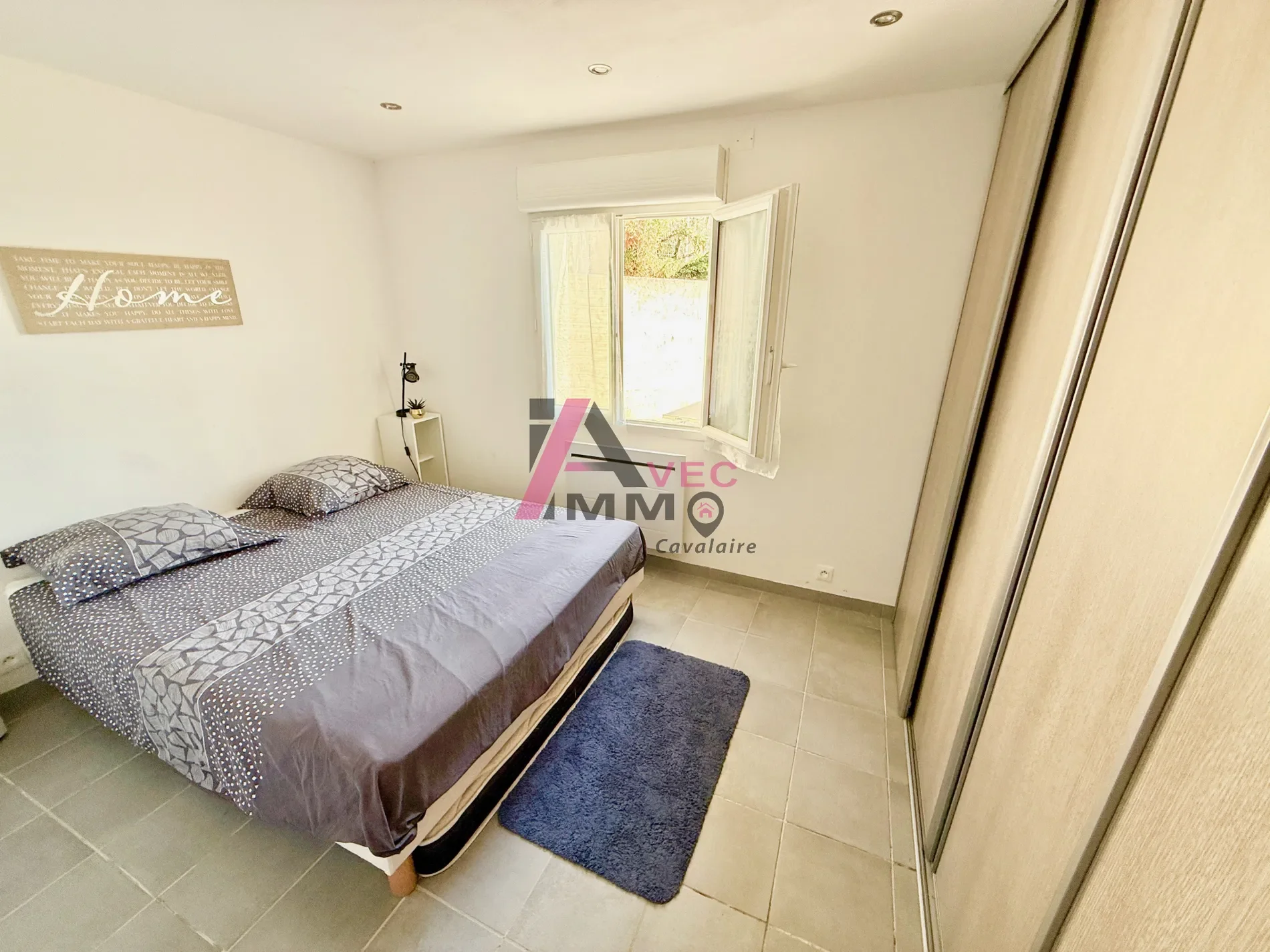 Gallery photo 2