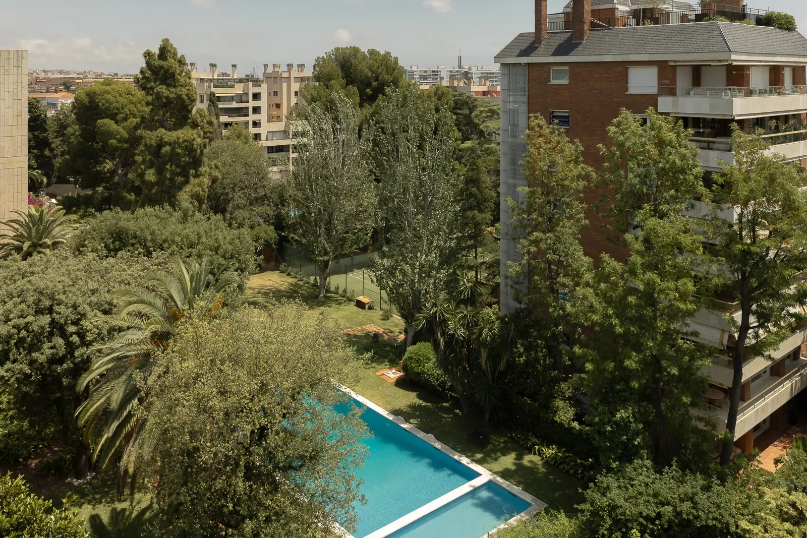 Pedralbes, Les Corts, Barcelona, Spain, les Corts, Barcelona, Spain. - Photo 10