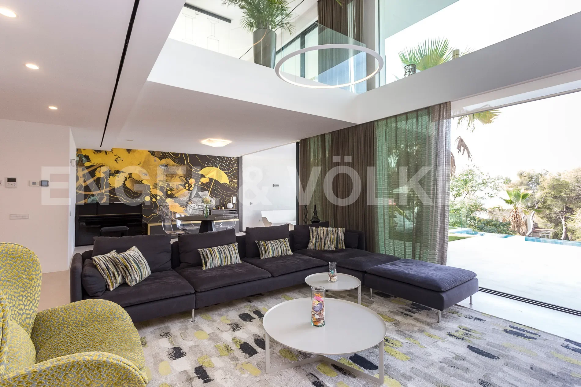 Gallery photo 1