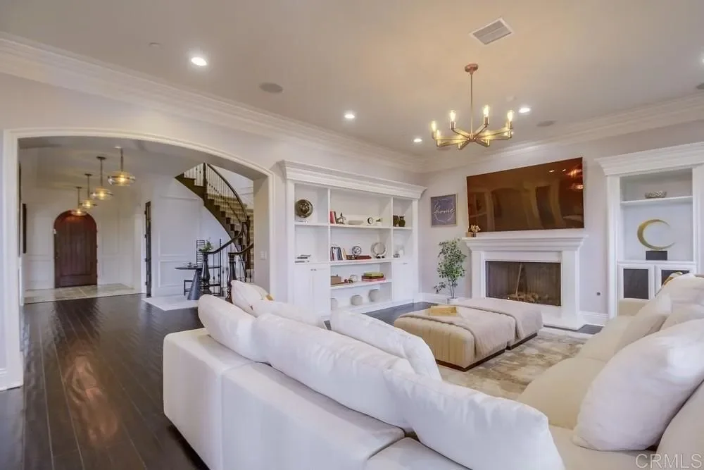Gallery photo 8