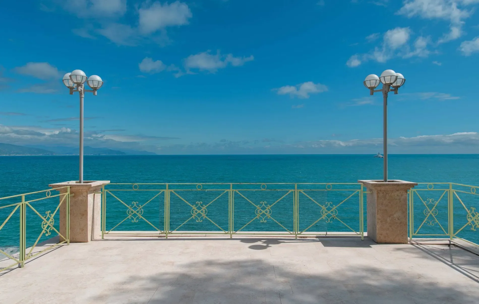 Lungomare Rossetti 10-12-14a, Pedale, Liguria, Italy. - Photo 15
