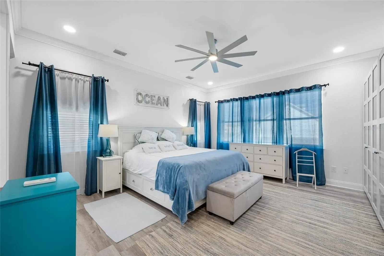 2813 KIPPS COLONY DRIVE S, ST PETERSBURG, FL, 33707, USA, St. Petersburg, Florida, United States. - Photo 6