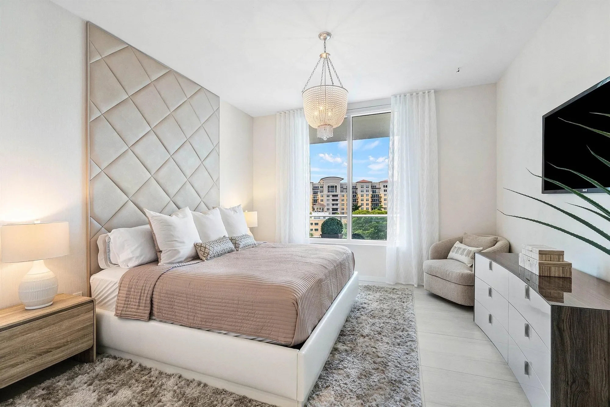 200 SE Mizner Boulevard, Boca Raton, Florida, United States. - Photo 3