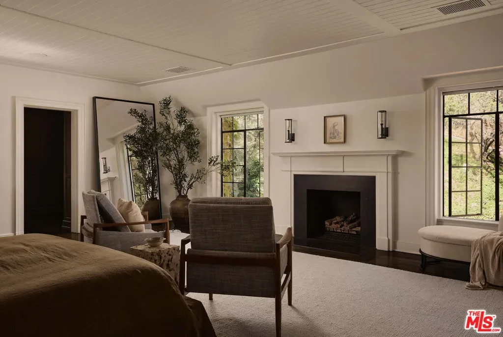 1141 Maroney Lane, Los Angeles, California, United States. - Photo 40