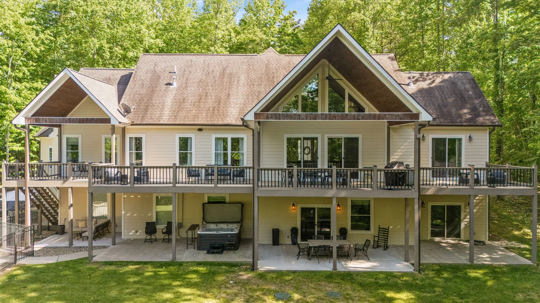 237 Lakemont Lane , Caryville, TN 37714, Caryville, Tennessee, United States. - Photo 41