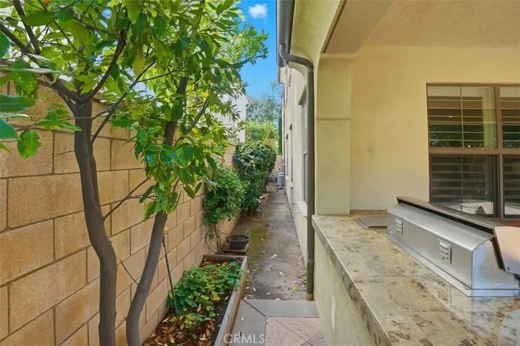 65 Rolling Green, Irvine, California, United States. - Photo 39