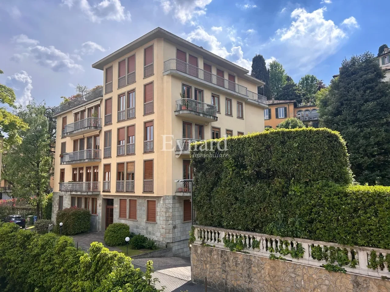 Viale Vittorio Emanuele, 1342, Bergamo, Lombardy, Italy. - Photo 13