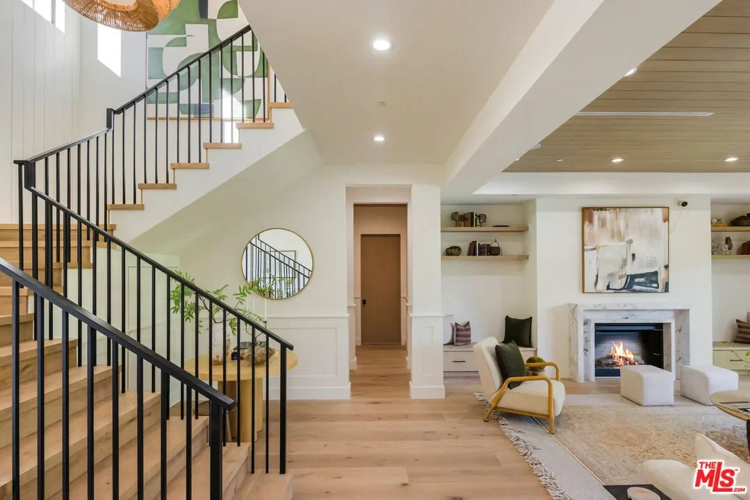 4828 Radford Ave, Los Angeles, California, United States. - Photo 4