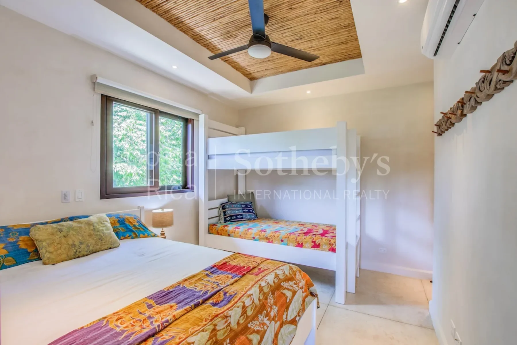 Gallery photo 5
