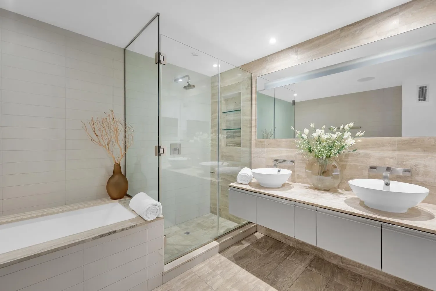 THE SHEFFIELD, 322 W 57TH ST, New York, New York, United States. - Photo 13