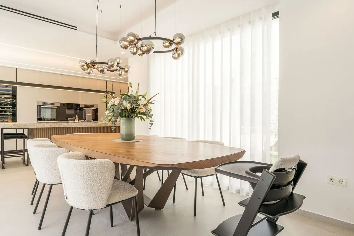 Nueva Andalucía, Málaga, Puerto Banus, Marbella, Spain. - Photo 18