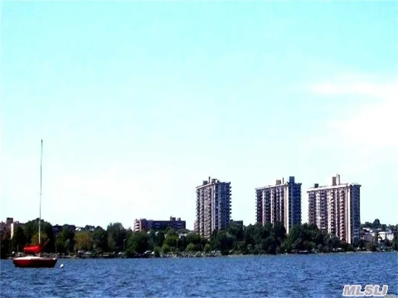 18-15 215th Street 6M, Bayside, NY 11360, New York, New York, United States. - Photo 13