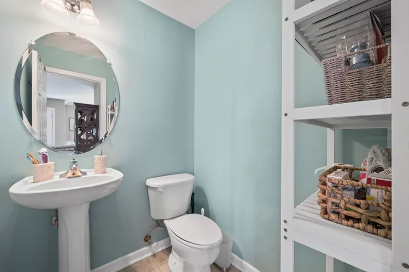 32 Marina Dr , Bayonne, NJ 07002, Bayonne, New Jersey, United States. - Photo 11