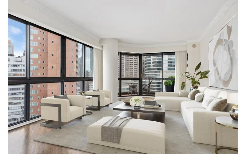 The Savoy, 200 E 61ST ST, New York, New York, United States. - Photo 5