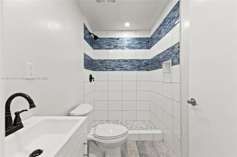 305 NW 58th Street, MIAMI, FL 33127, Miami, Florida, United States. - Photo 19
