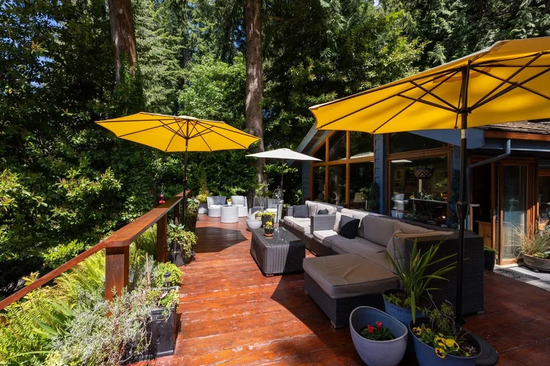 315 Bayview Road, Lions Bay, British Columbia, Canada. - Photo 13