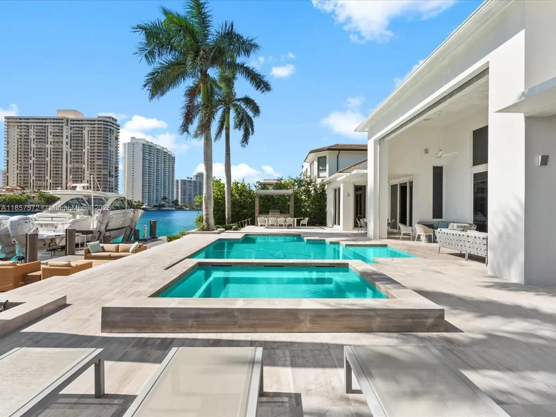 224 S ISLAND, Golden Beach, Florida, United States. - Photo 14