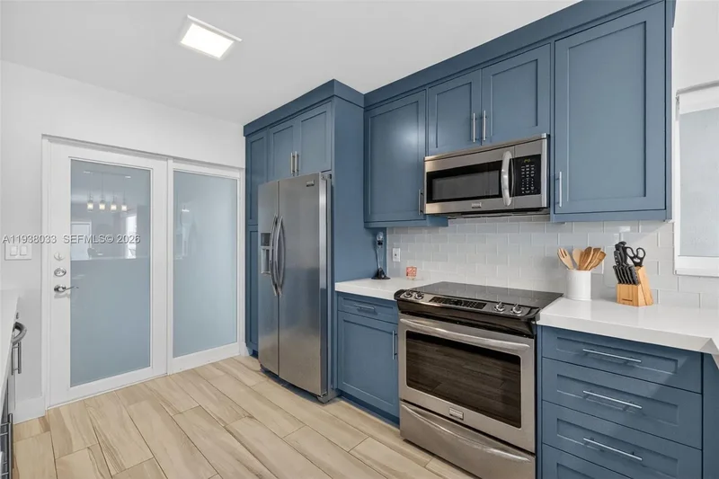 1203 Hillsboro Mile, Hillsboro Beach, Florida, United States. - Photo 11