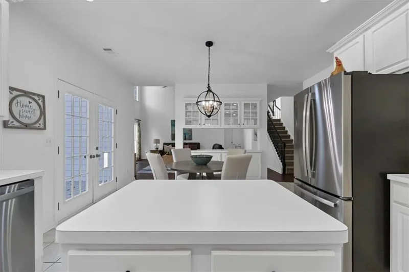 925 PEBBLESTONE Court, Alpharetta, Georgia, United States. - Photo 48