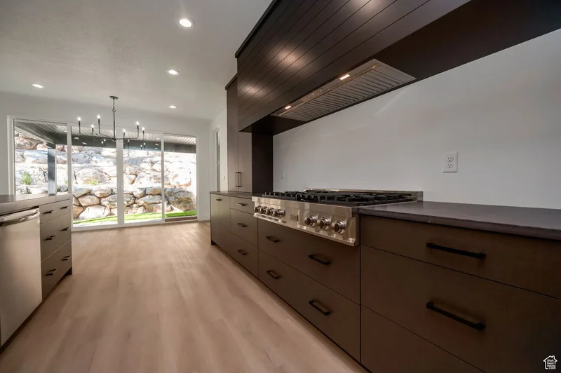 5619 S FOX CHASE E, Ogden, Utah, United States. - Photo 7