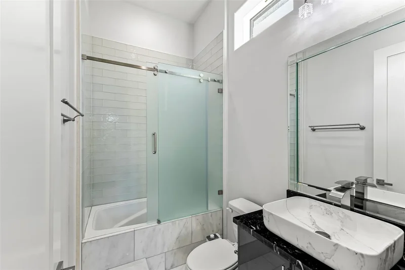 14002 Woodthorpe Lane, Houston, Texas, United States. - Photo 36
