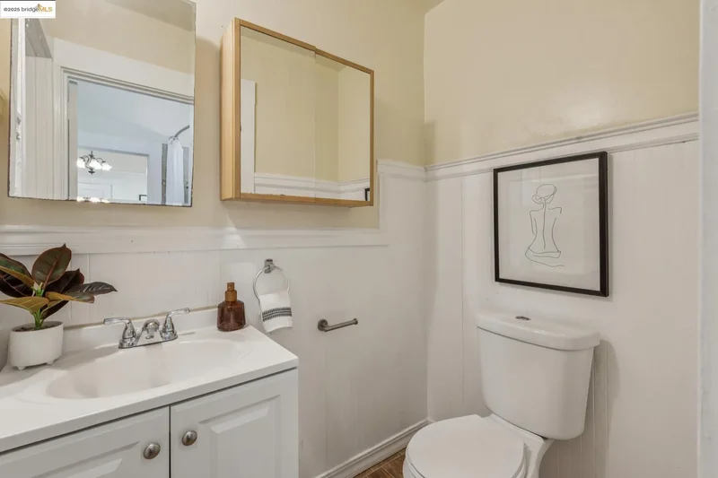 558 58th St, Oakland, California, United States. - Photo 29