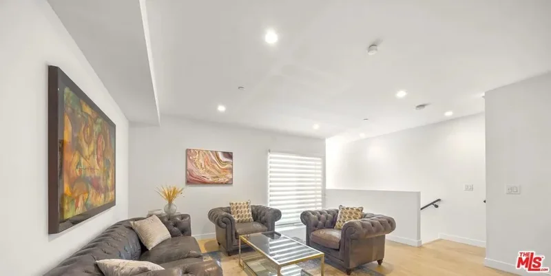 497 N St Andrews Place, Los Angeles, California, United States. - Photo 11