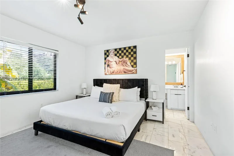 1061 NW North River Dr, Miami, Florida, United States. - Photo 19