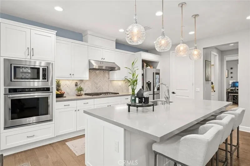 137 Halo, Irvine, CA 92618, Irvine, California, United States. - Photo 11