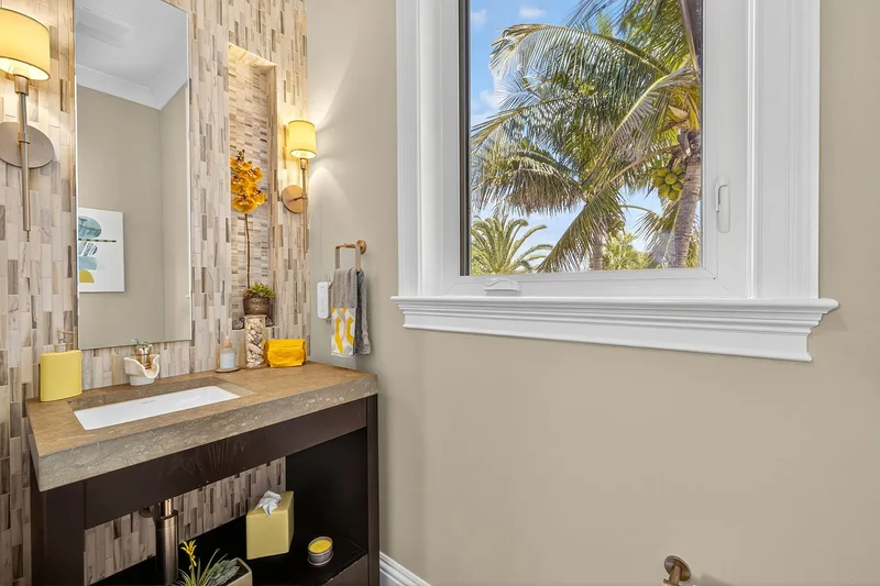 330 Cowry Court, Sanibel, FL 33957, Sanibel, Florida, United States. - Photo 34