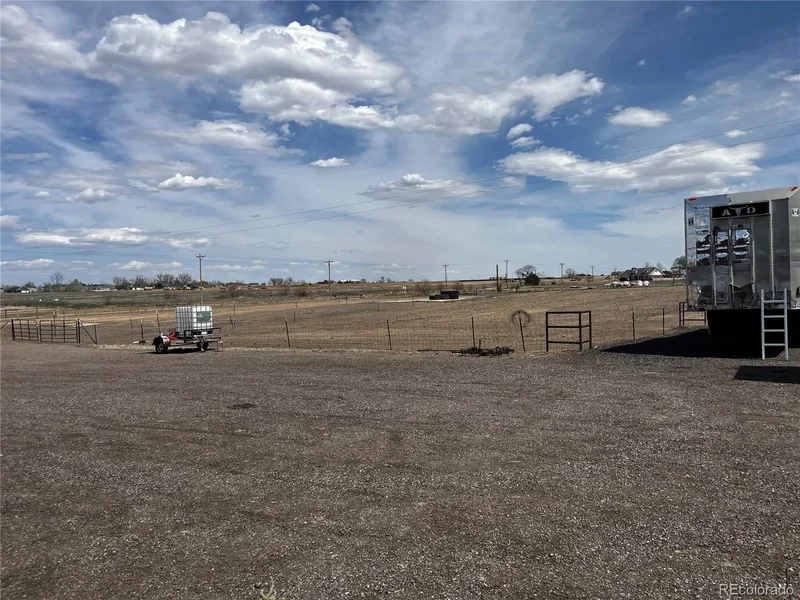 21350 County Road 10, Hudson, Colorado, United States. - Photo 15