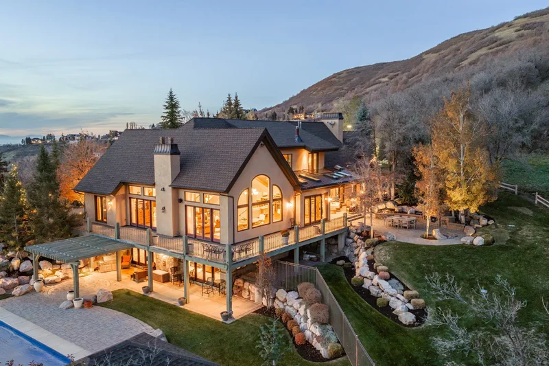 2091 S Windsor Park Circle, Bountiful, UT 84010, Bountiful, Utah, United States. - Photo 7