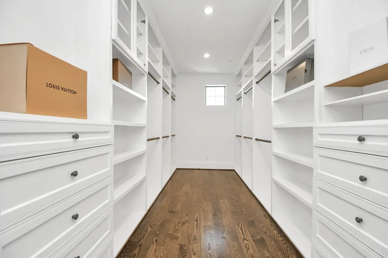 631 N Live Oak Street, Houston, TX 77003, Houston, Texas, United States. - Photo 11