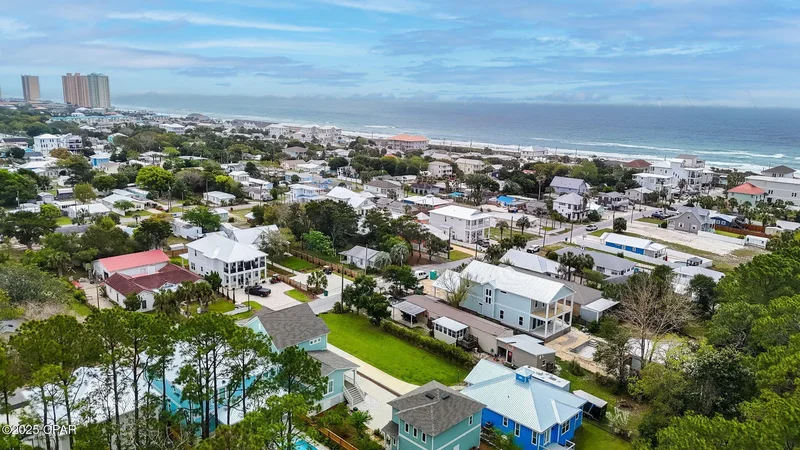 219 E Lakeshore Drive, Rosemary Beach, Florida, United States. - Photo 10