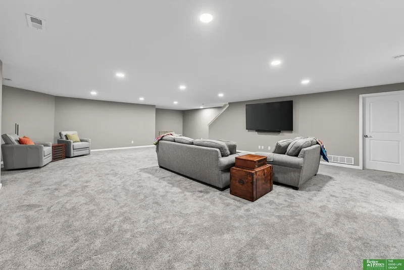 5014 N 209 Street, Elkhorn, NE 68022, Omaha, Nebraska, United States. - Photo 46