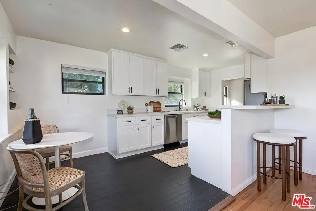 9125 David Avenue, Los Angeles, California, United States. - Photo 19