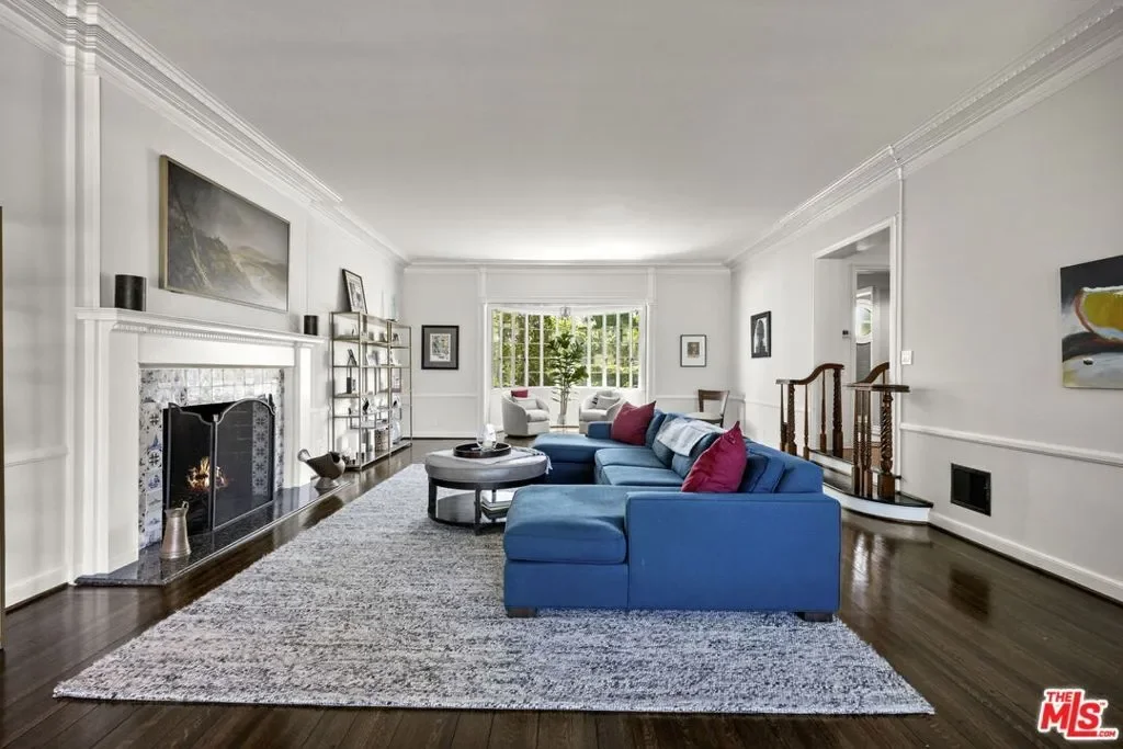 850 Birchwood Drive, Los Angeles, California, United States. - Photo 33