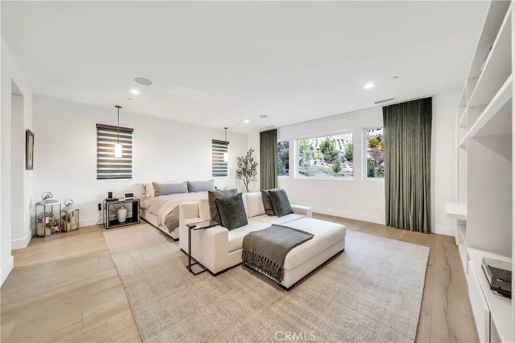 20431 W Windsor Lane, Porter Ranch, CA, 91326, USA, Los Angeles, California, United States. - Photo 19