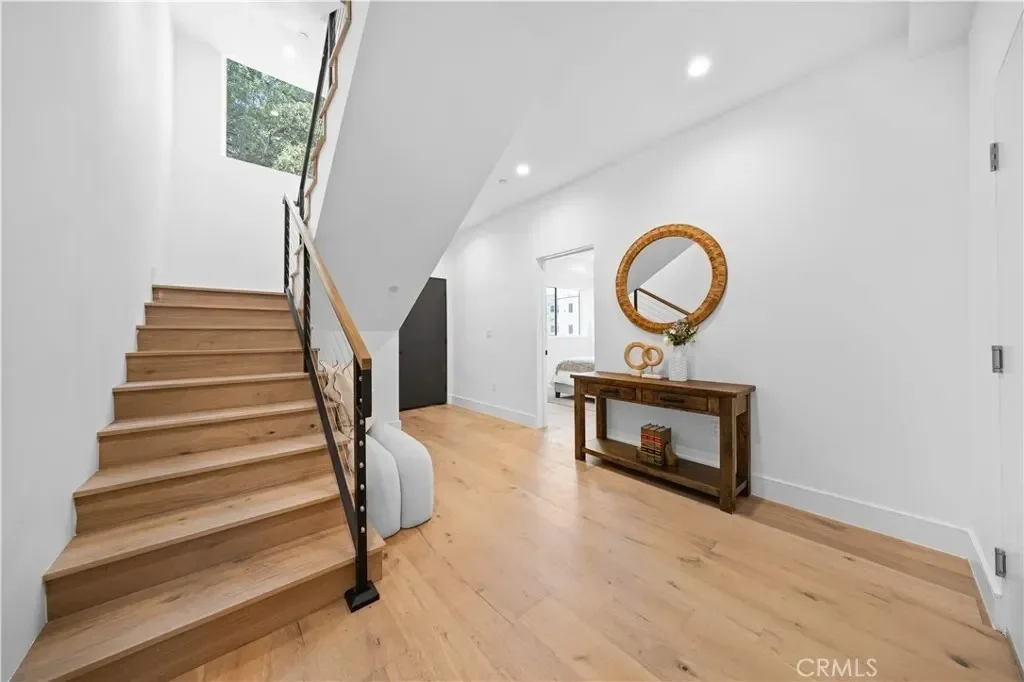 6849 N Figueroa Street, Los Angeles, California, United States. - Photo 13