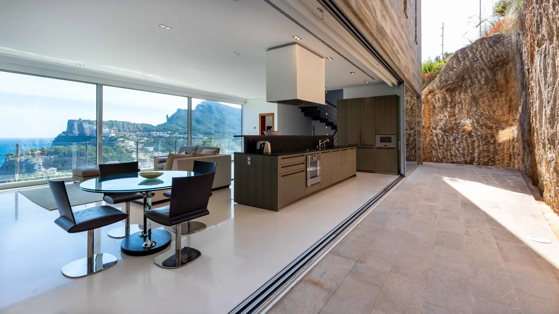 Puerto de Sóller, Mallorca, Puerto de Sóller, Soller, Balearic Islands, Spain. - Photo 27