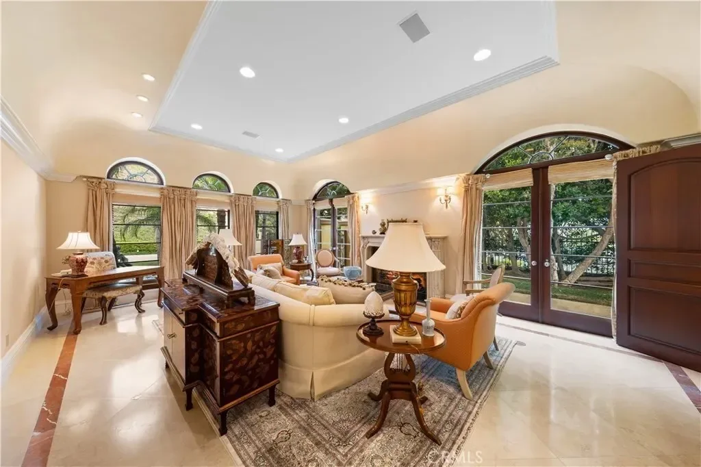 64 Laurel Drive, Rolling Hills, California, United States. - Photo 22
