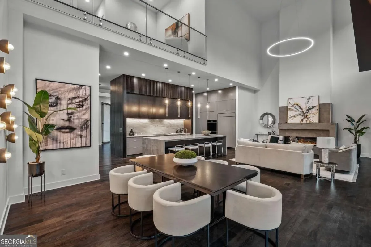19 Spruell Springs RD NE, Atlanta, Georgia, United States. - Photo 8